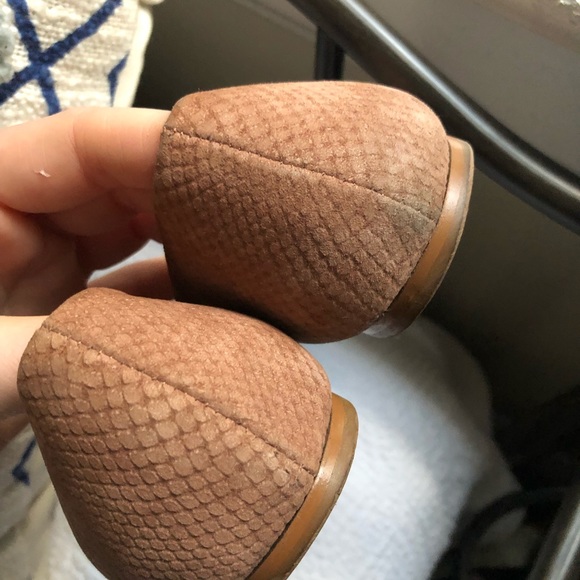 Talbots flats - Picture 6 of 6